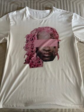 Charlotte Russe White Tee with Pink Face Graphic
